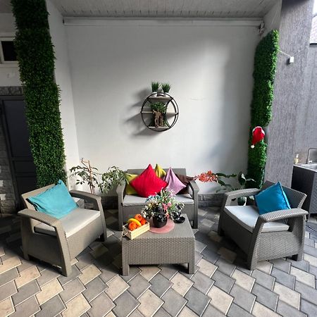 Cosy Apartment With Good Location Self Check In Yerevan Exterior photo