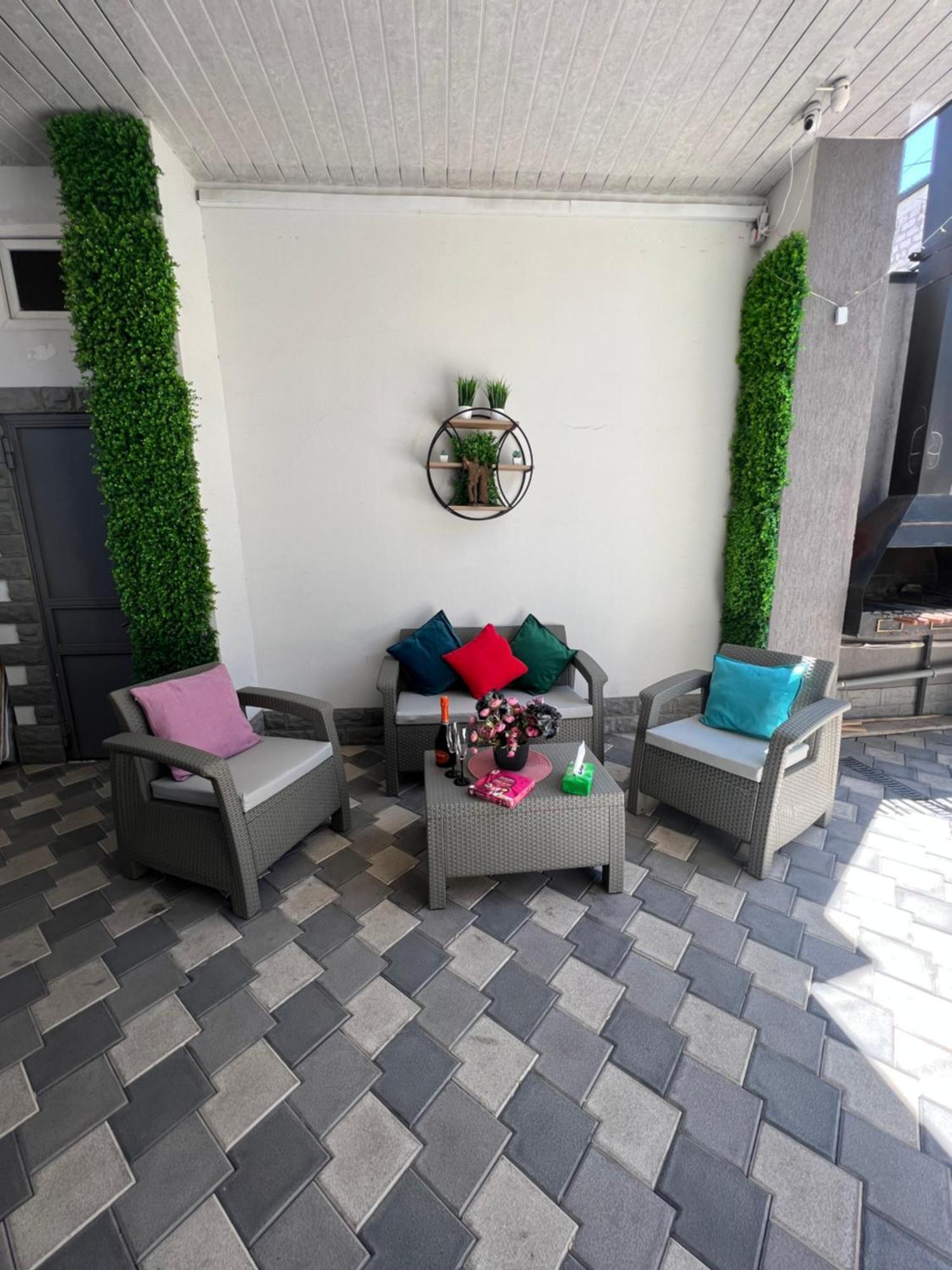 Cosy Apartment With Good Location Self Check In Yerevan Exterior photo