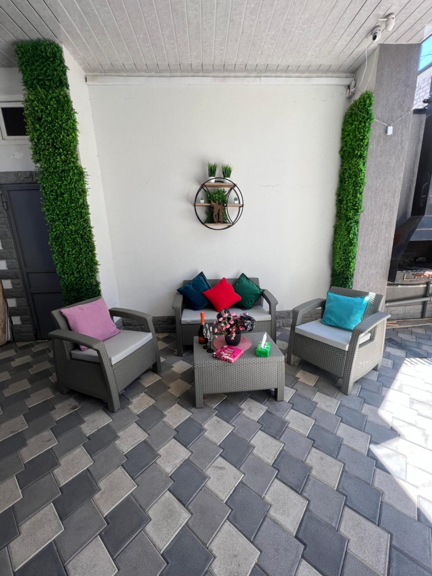 Cosy Apartment With Good Location Self Check In Yerevan Exterior photo